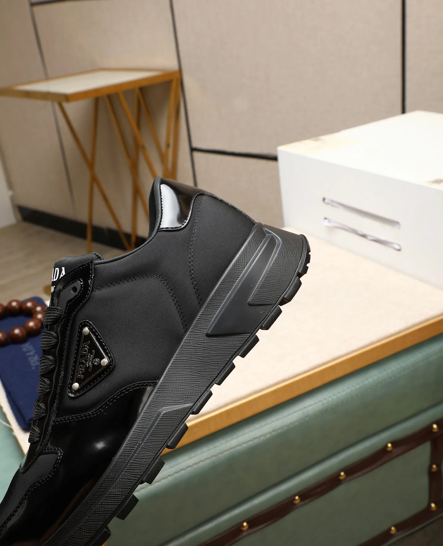 Men's shoes 💰540 🌹🌹[PRADA—Prada] 2025 latest model 🙈original replica! 👟👟👟Available here. The workmanship is top-notch. The upper is made from Italy. 🇮🇹Imported first-layer cowhide. ❗️Breathable genuine leather lining @Suitable for travel. The original version has an enlarged engraved sole, making it suitable for all kinds of travels, showing low-key luxury. Let quality speak for itself. Color: Size: 38-45